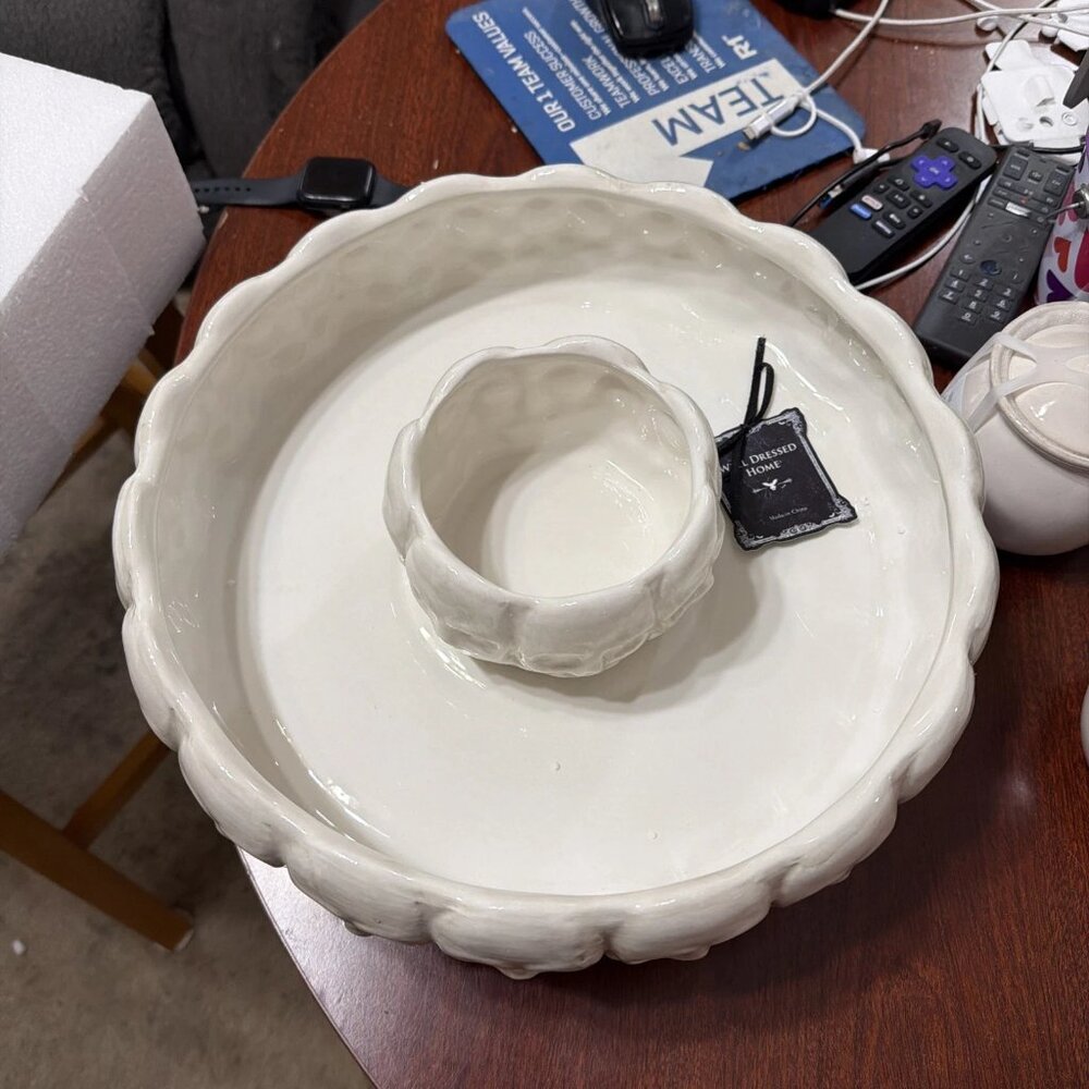 UPDATED - Arlington Designs 13x2.5 Skull Chip And Dip Plate - NIB ๐โ ๏ธ๐โ ๏ธ - Picture 7 of 8